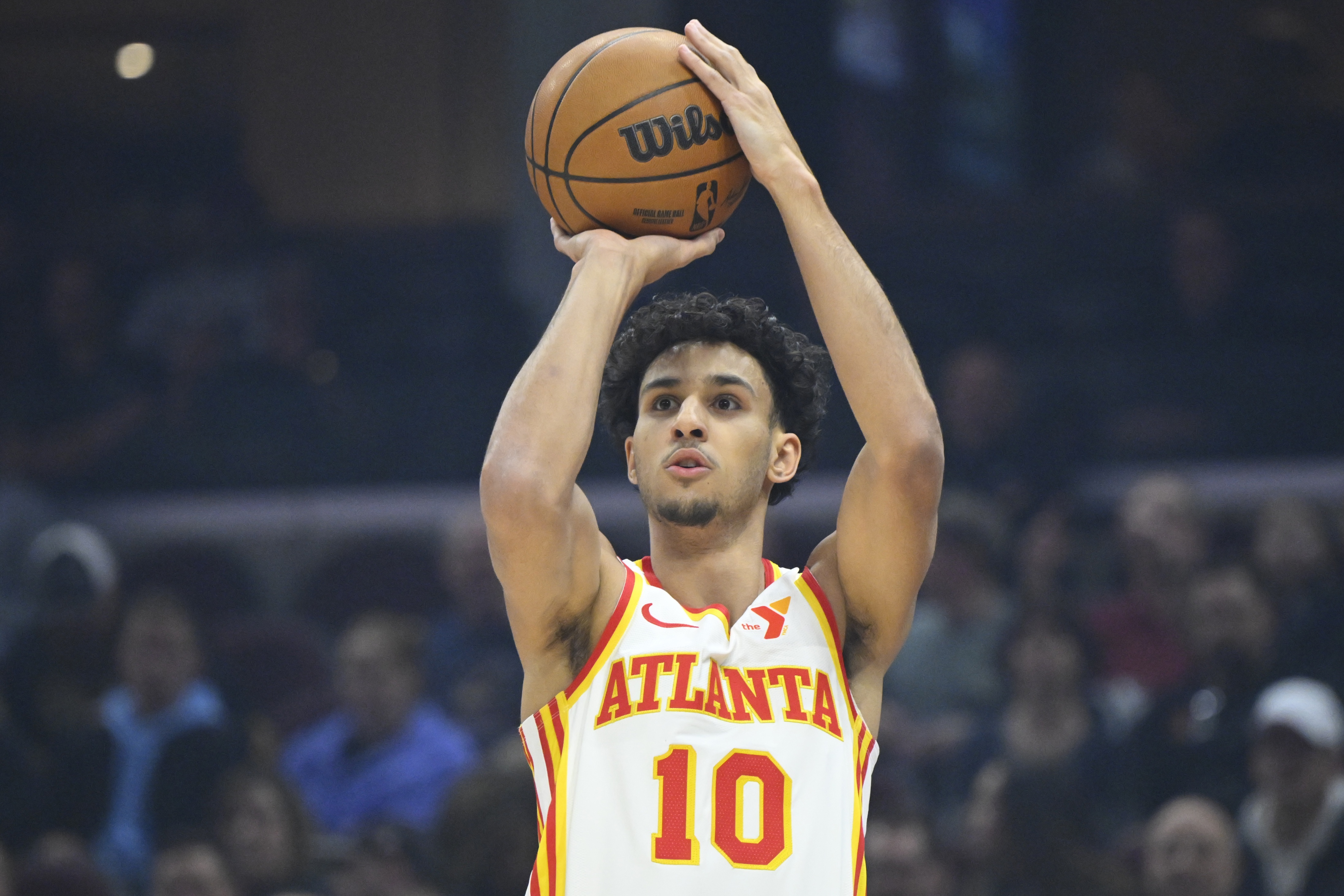[体育资讯]里萨谢成NBA历史第10个单场砍下36+的青少年